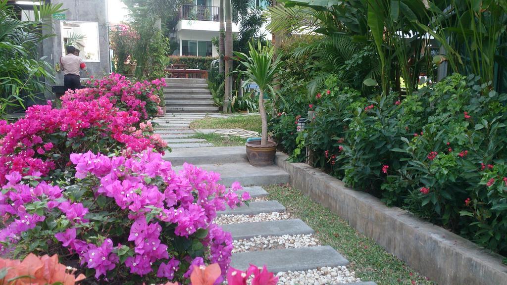 Diamond Suite Pattaya Esterno foto