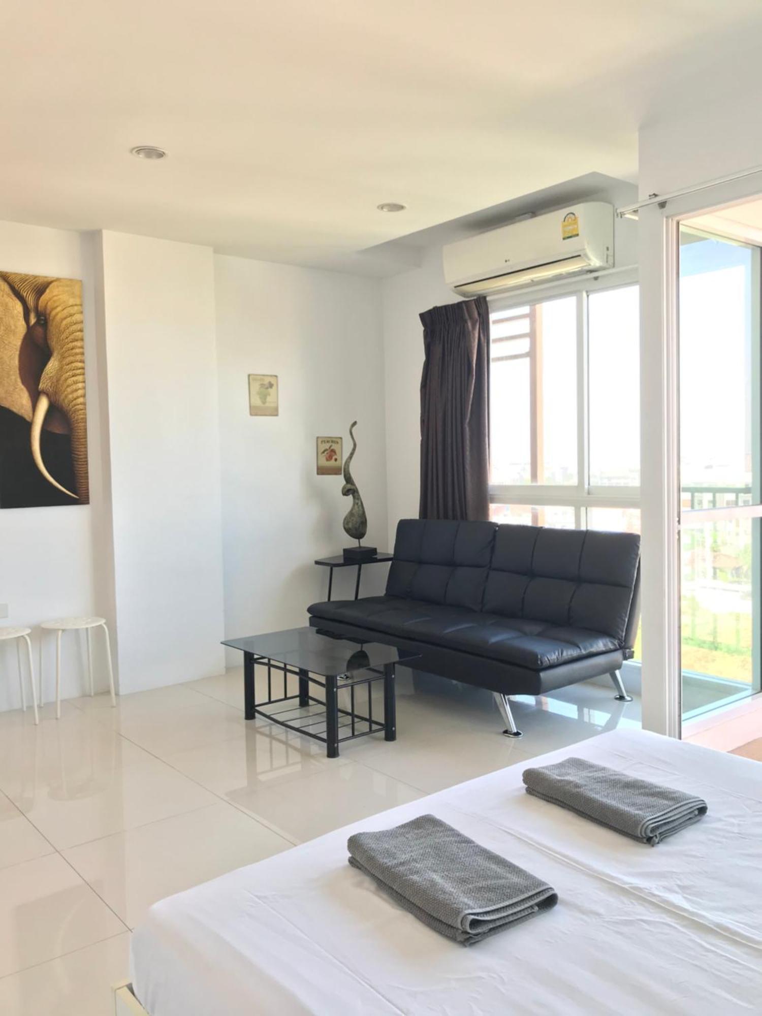 Diamond Suite Pattaya Esterno foto