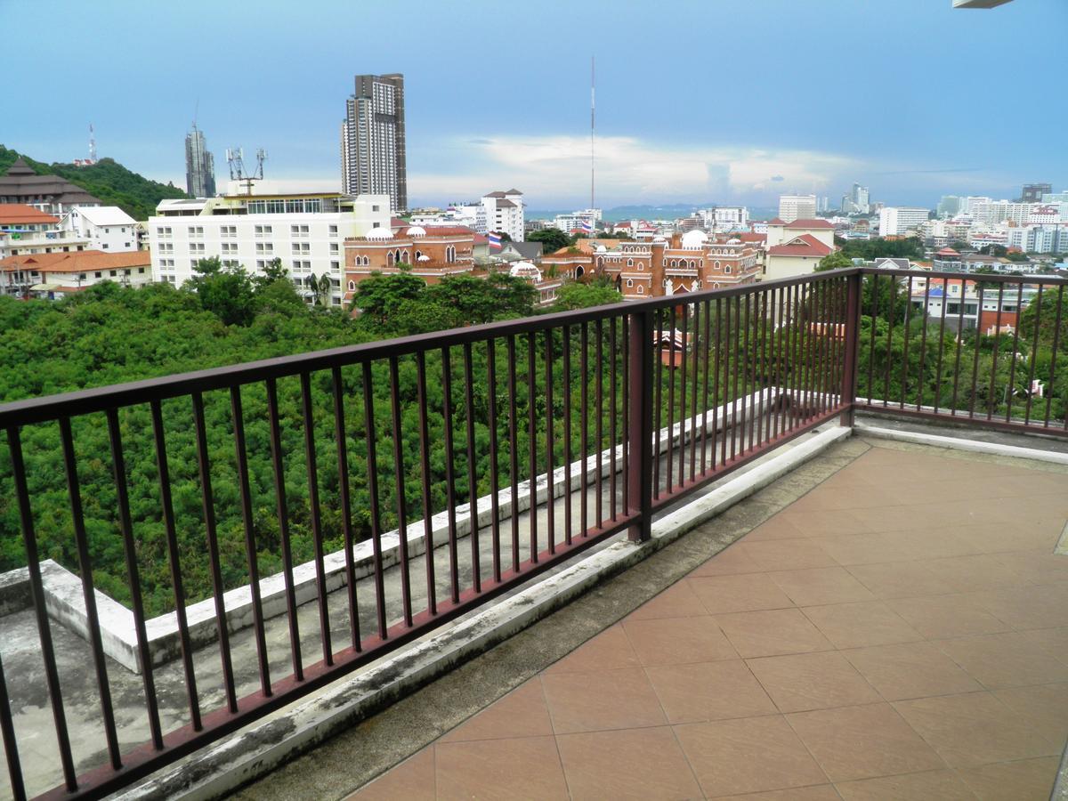 Diamond Suite Pattaya Esterno foto